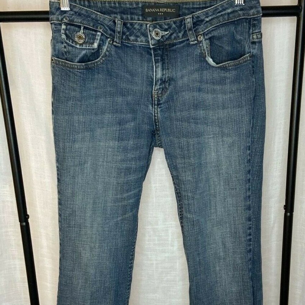 Banana Republic Women's Size 4 Bootcut Urban Stone Washed Stretch Low Rise Jean